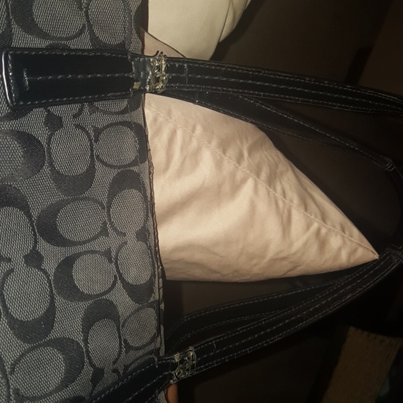 SPECIAL!  Authentic Coach handbag - Picture 5 of 5